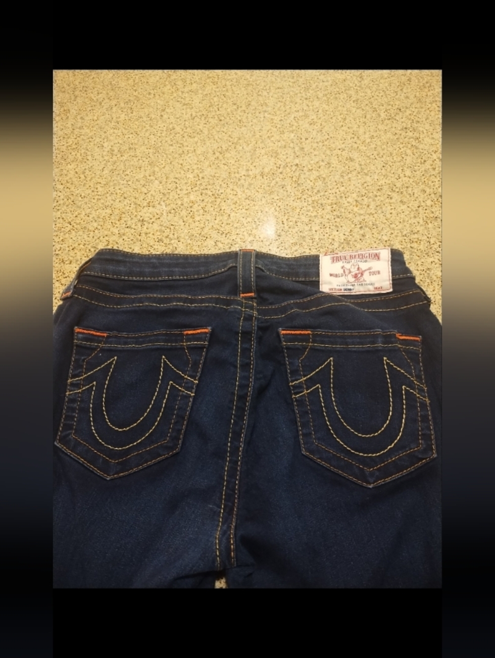 True Religion Women’s Sz 27 RN#112790 CA#57414 Dark Blue Denim Skinny Jeans